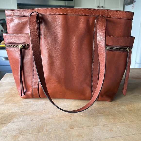 Fossil Brown leather tote - Picture 1 of 4